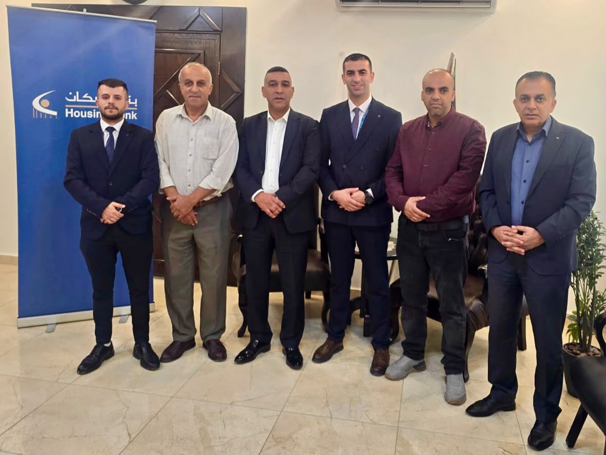 housing-bank-provides-support-to-halhul-municipality.jpg